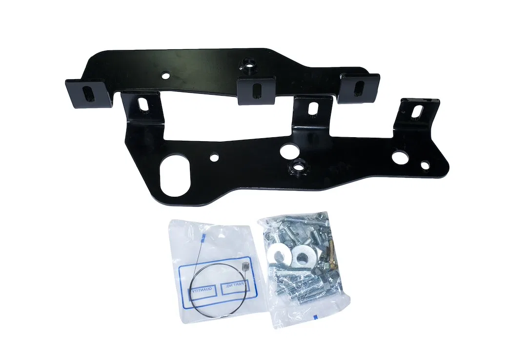 8553000 – DEMCO Fifth Wheel Trailer Hitch Mount Kit, Bracket Bolt-On No Drilling Required